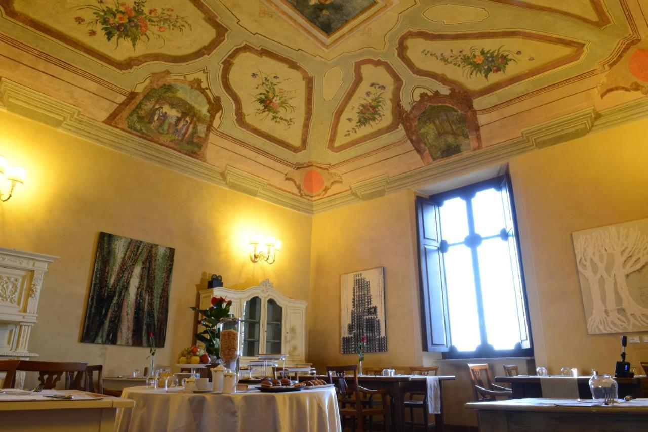 Hotel Relais Palazzo Paleologi Sec.Xiv Lu (Piedmont) Exterior foto